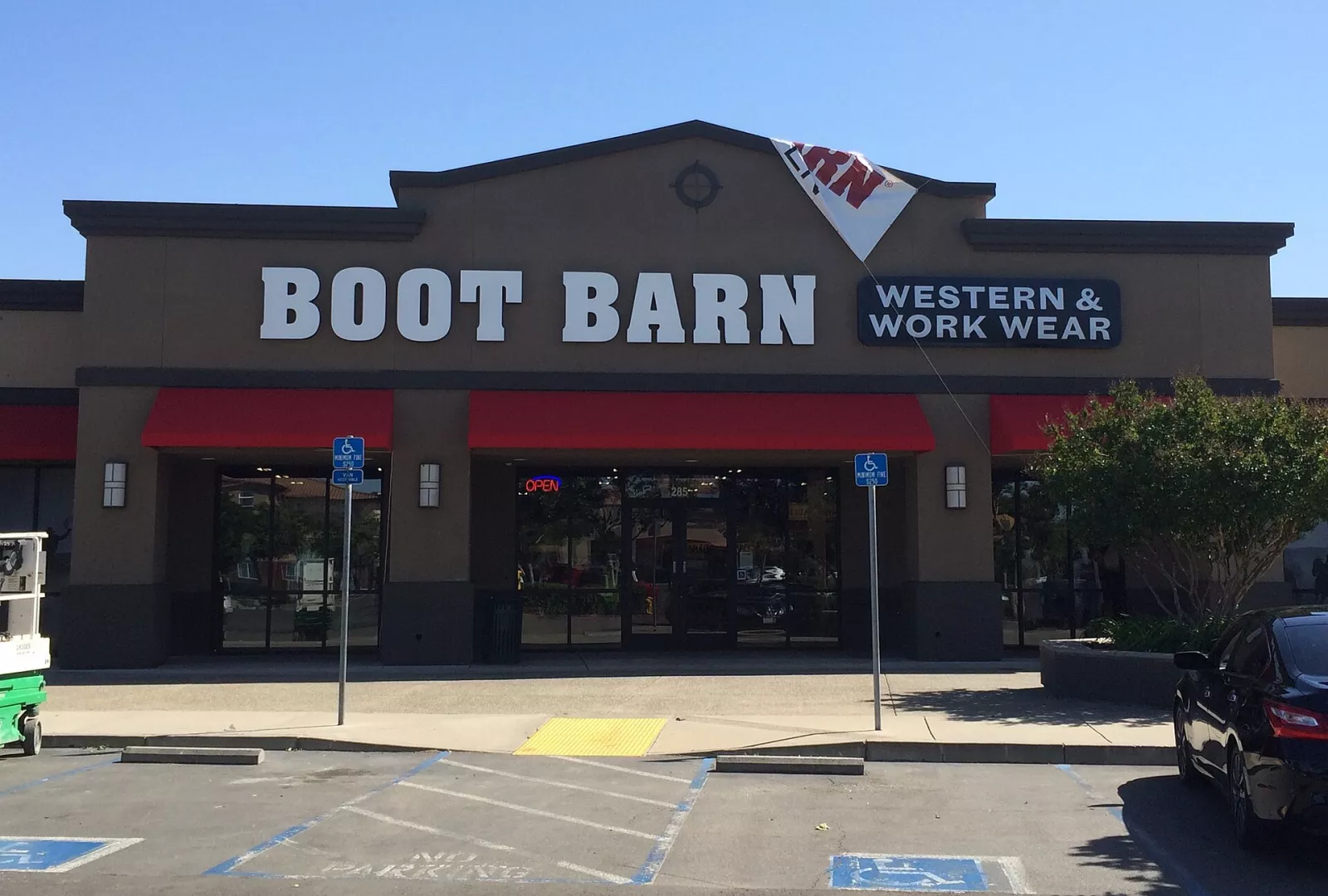 Boot Barn
