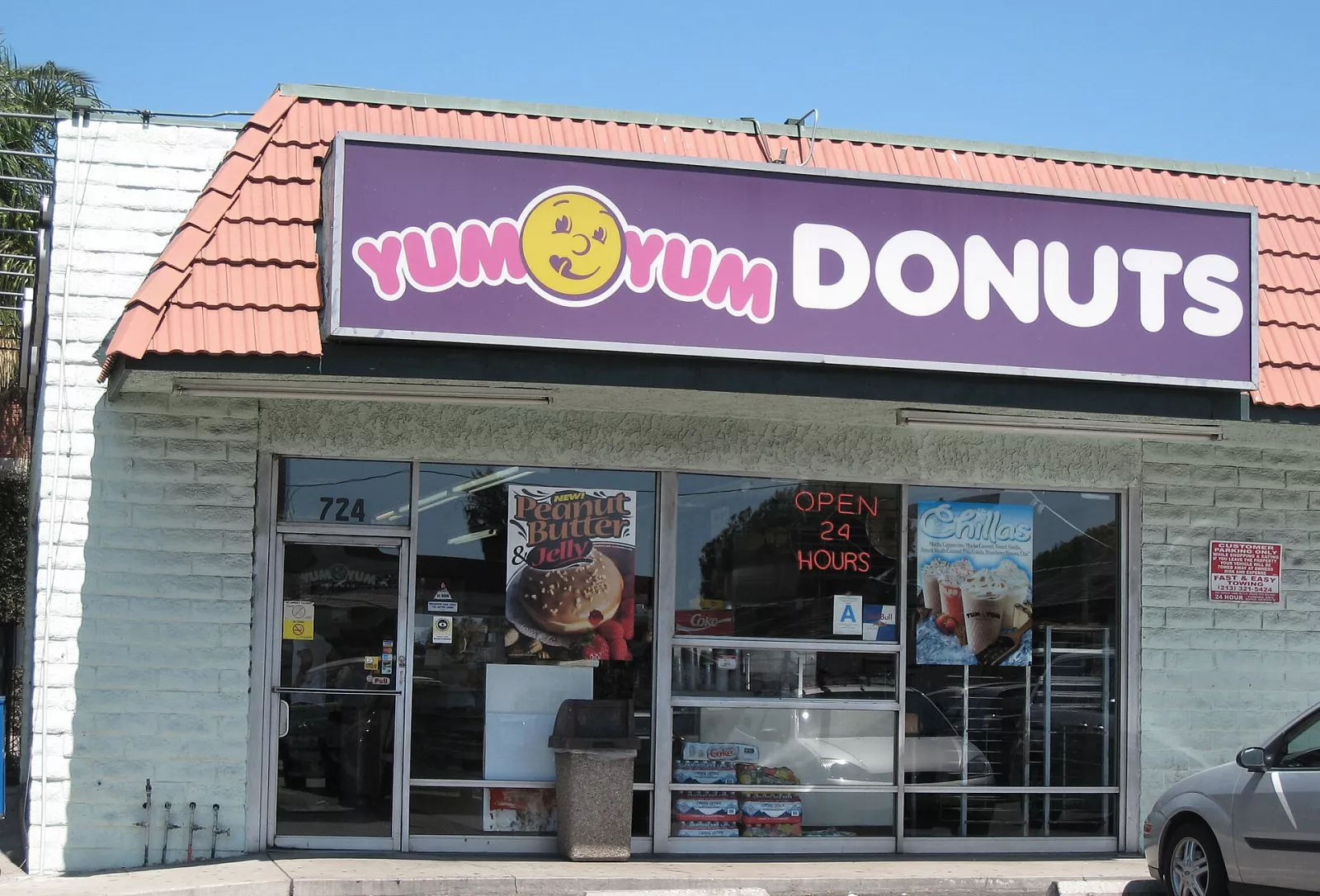 Yum Yum Donuts