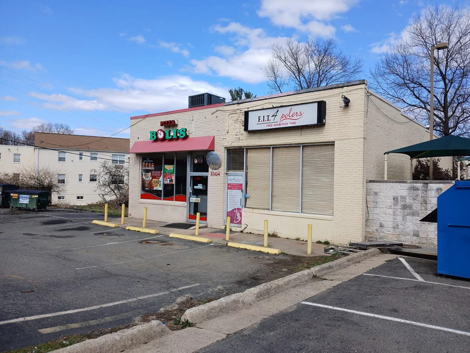 Pizza Boli's