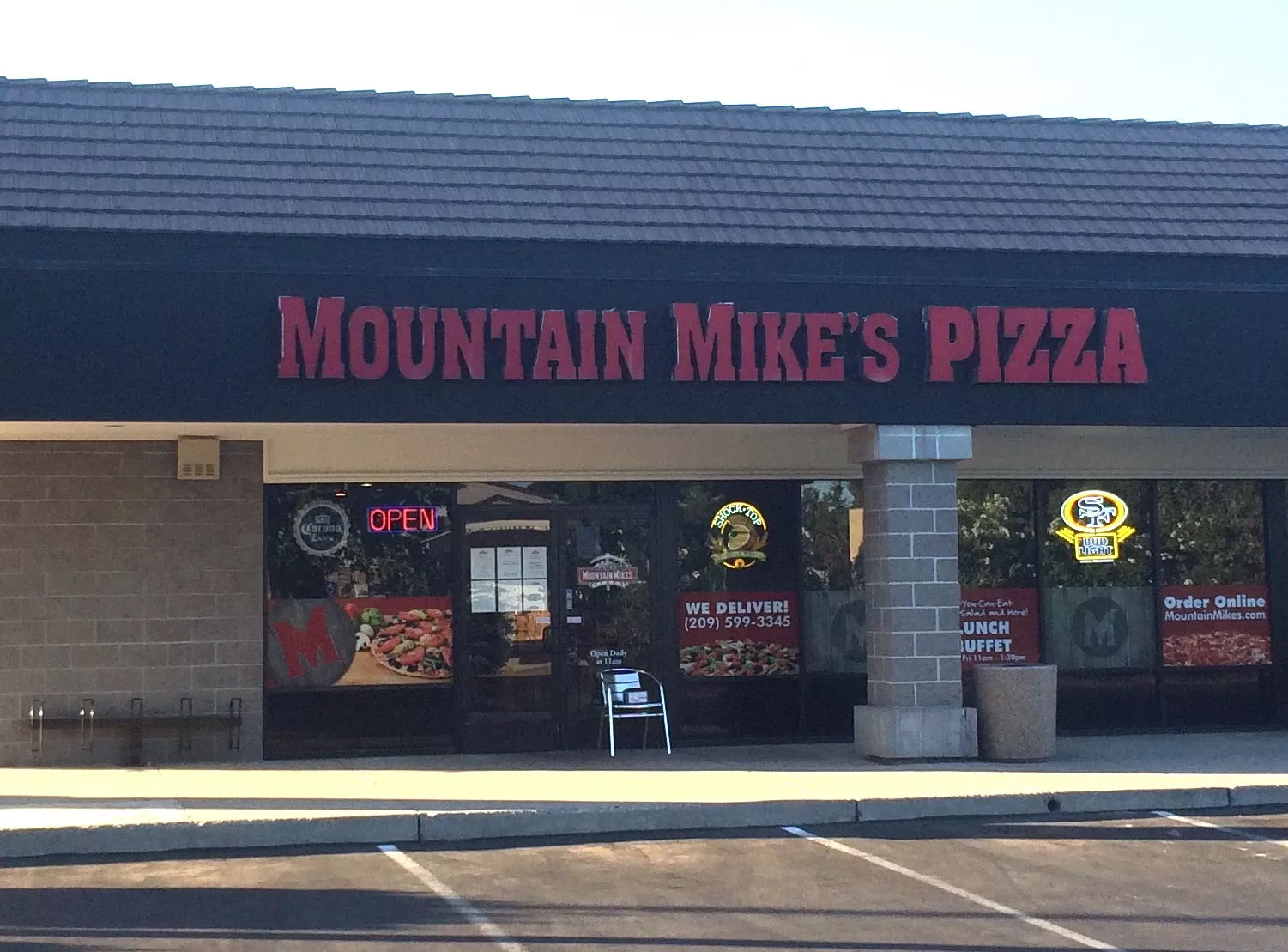 Mountain Mike's Pizza
