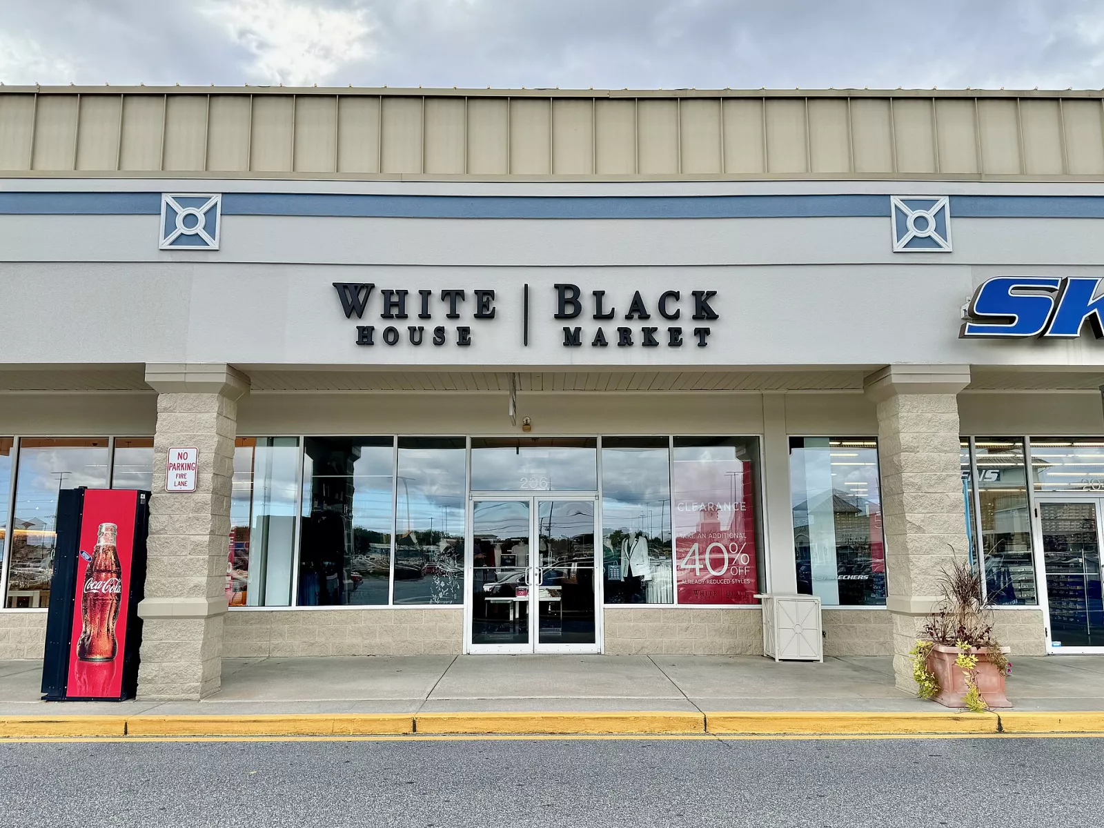 White House Black Market