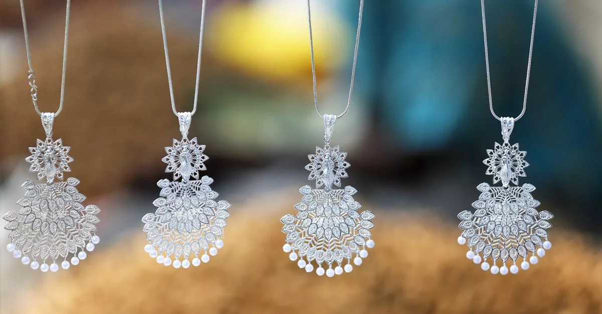 Precious Carbon | Affordable Lab-Grown Diamond Engagement Rings