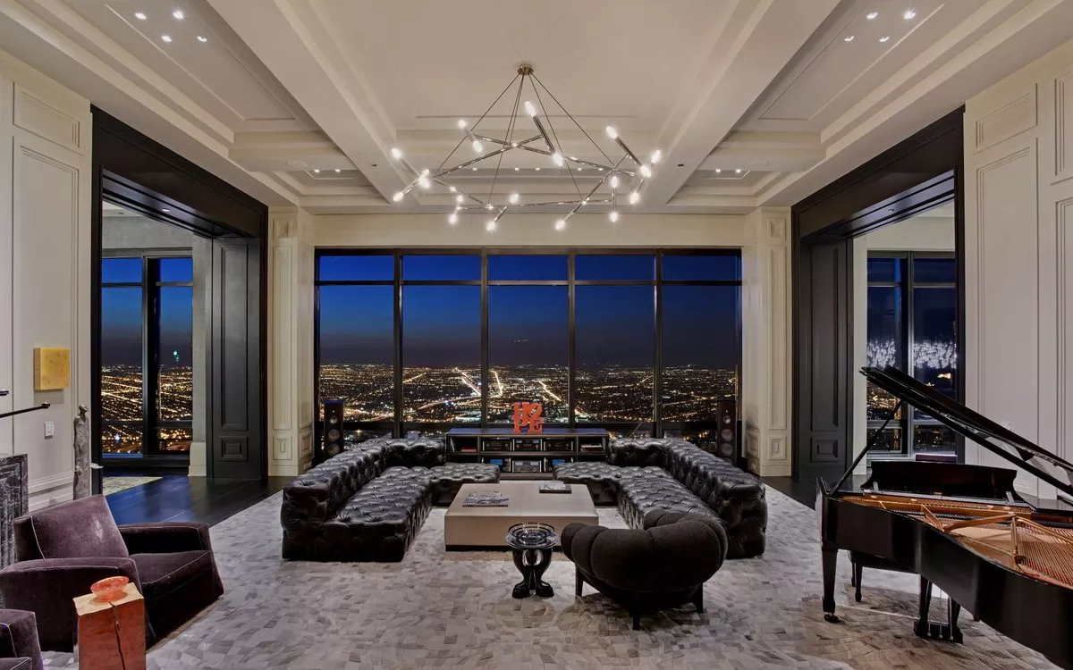 Chezi Rafaeli - Chicago Luxury Condos