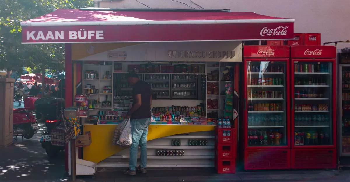 Smokey's Smoke Shop