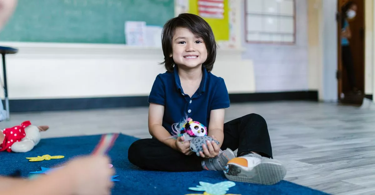 Montessori Magpie