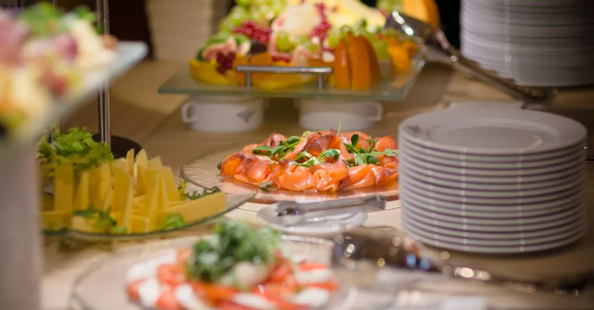 Santi's Catering