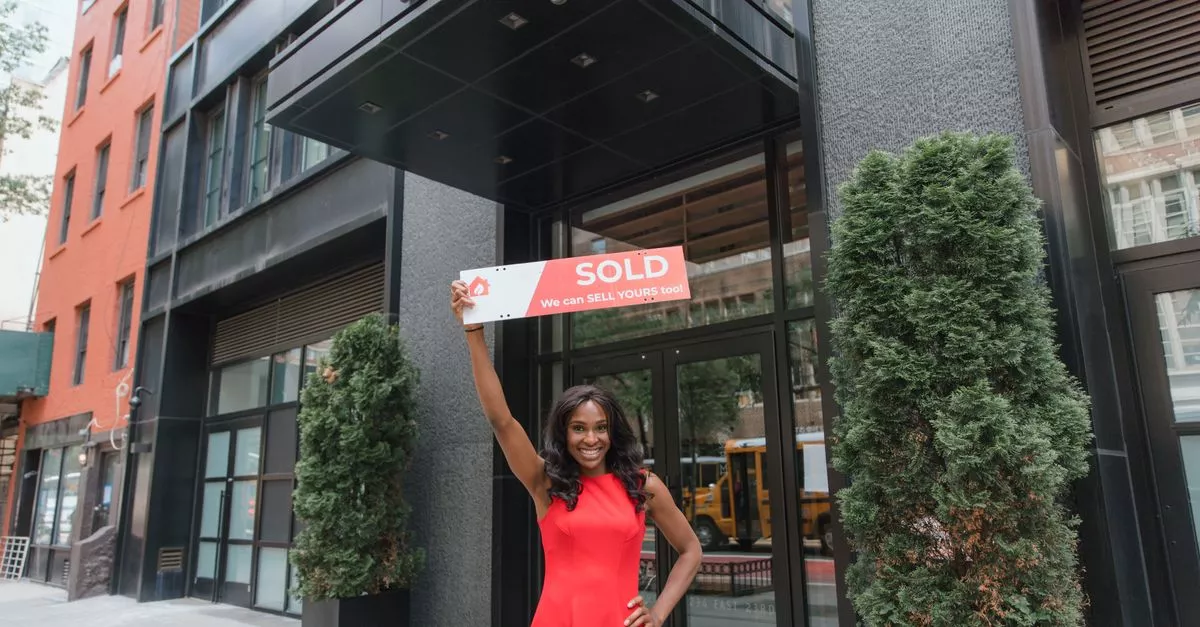 Huxley Belizaire Chicago Realtor