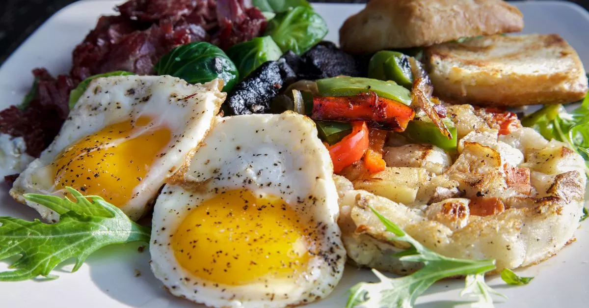 Golden Apple Grill and Breakfast House