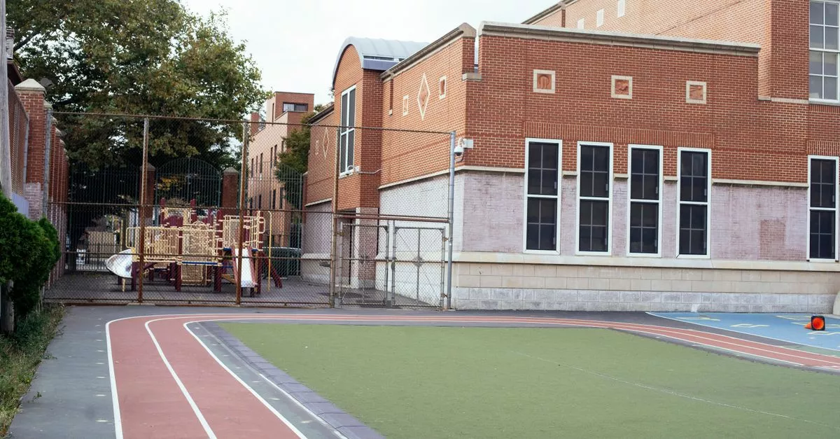 Distinctive Schools