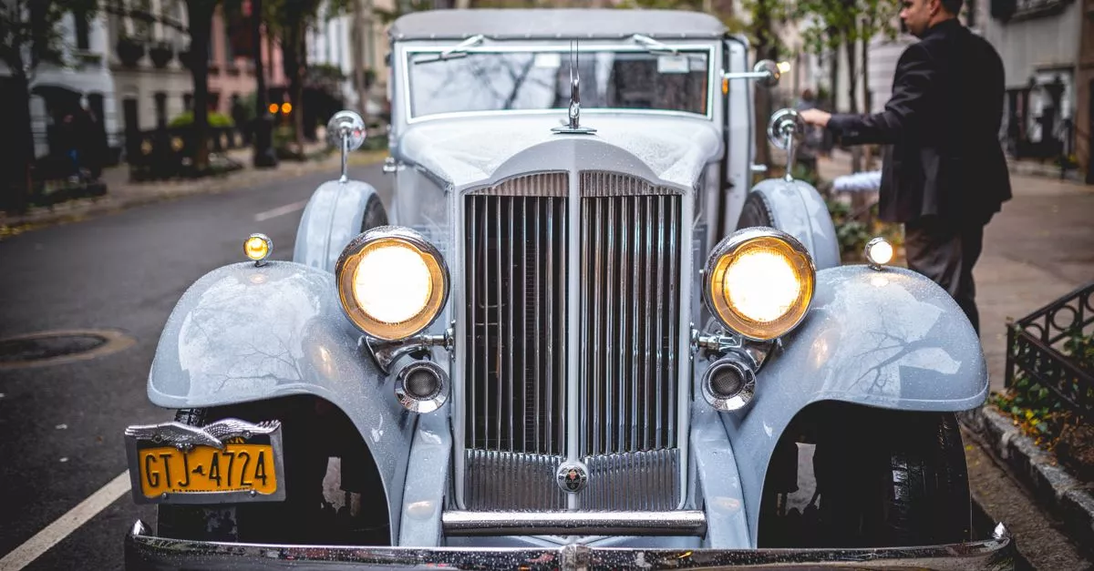 Royale Limousine Service