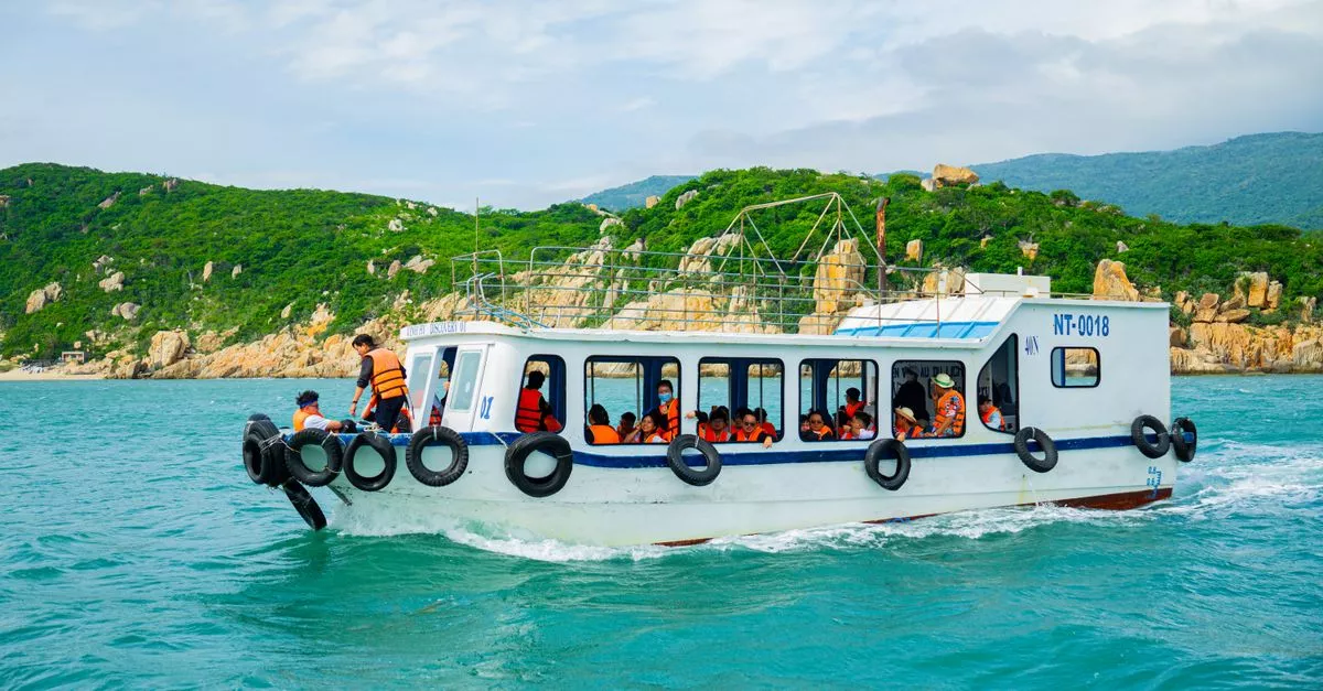 Oceania Tours