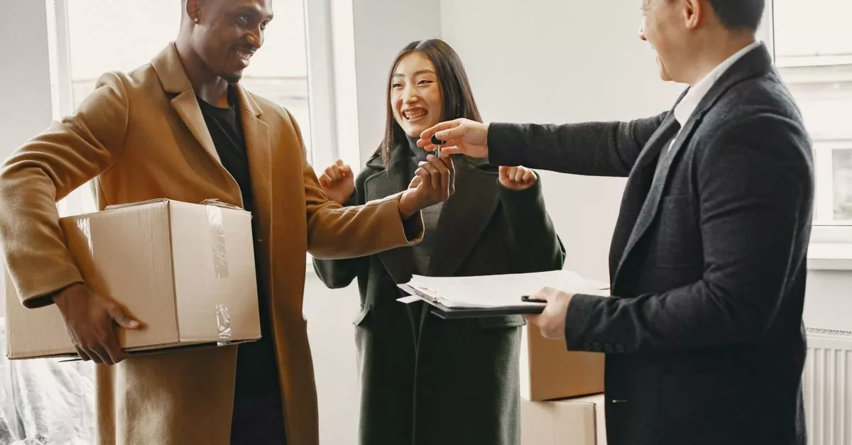 Chris Malone Brokered by Kale Realty