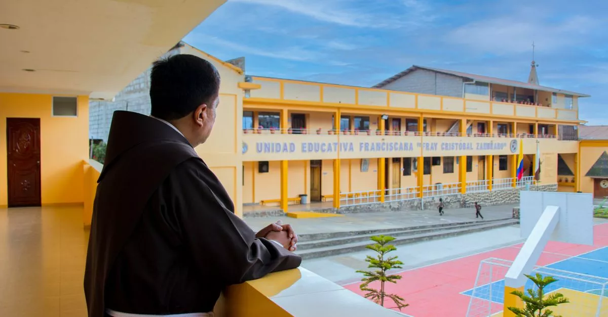 Pope Saint John Paul II Catholic School