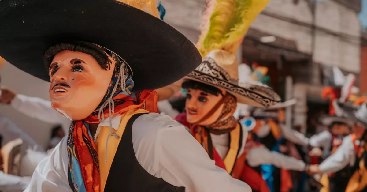 El Gallo Giro