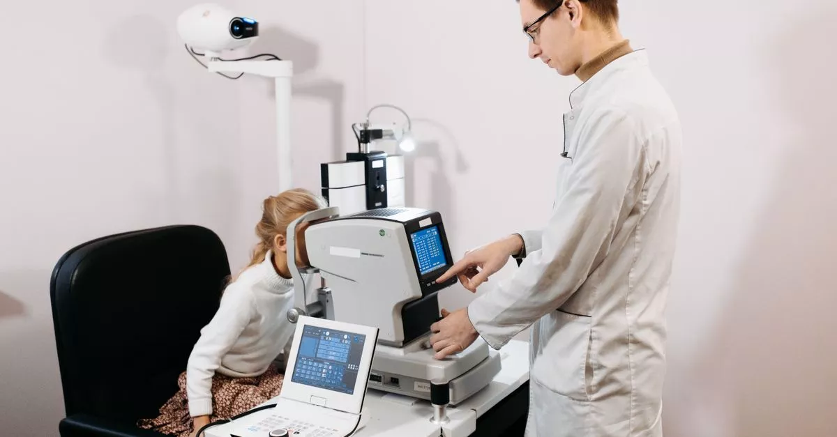 America's Best Contacts & Eyeglasses