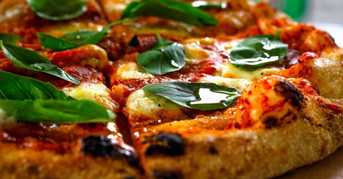 Easy Street Pizza