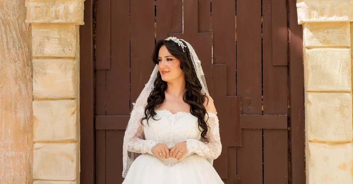 Second City Bride