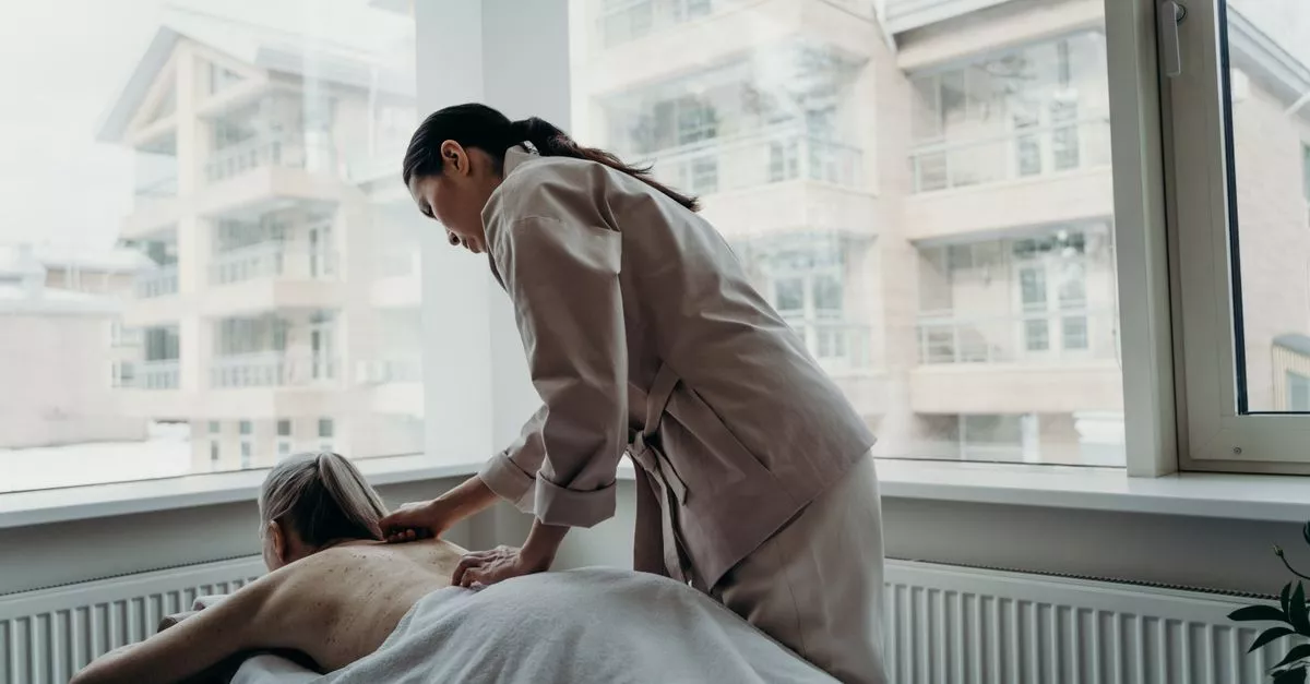 Strata Skin Therapy Lincoln Park (inside of Pelle Sana)