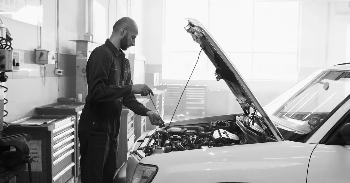 Denny's Service Center