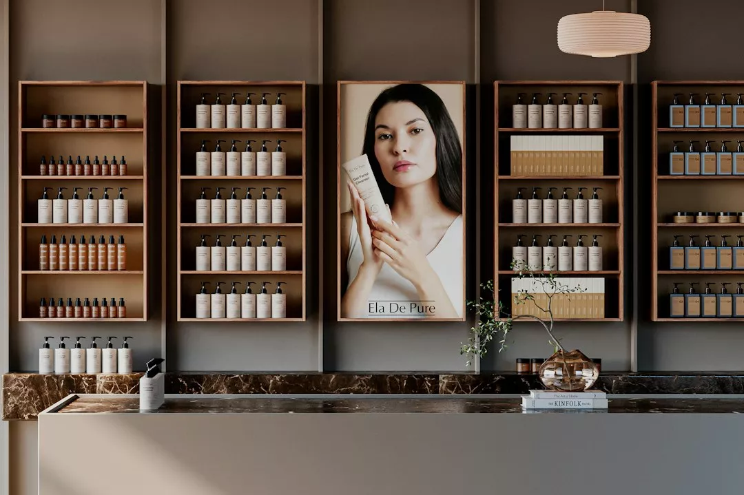 Fina Salon
